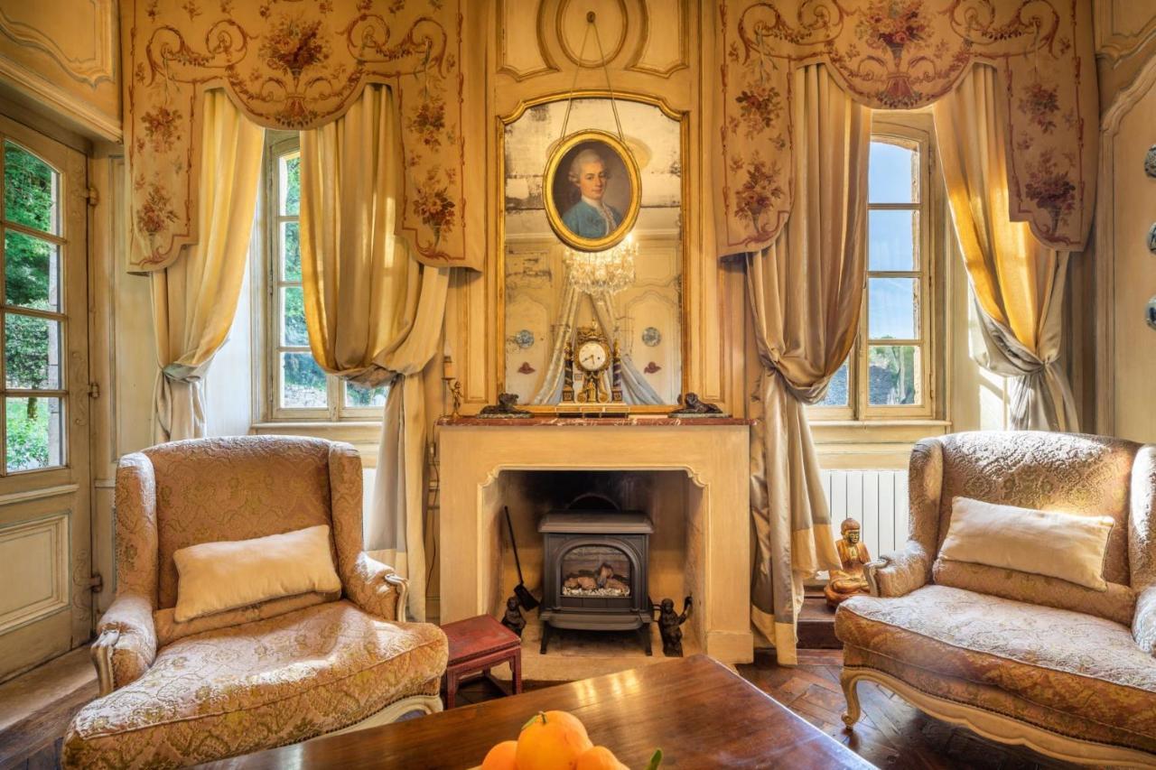 Logement D'Exception Dans Le Chateau De Lacypierre Saint-Crepin-et-Carlucet Bagian luar foto