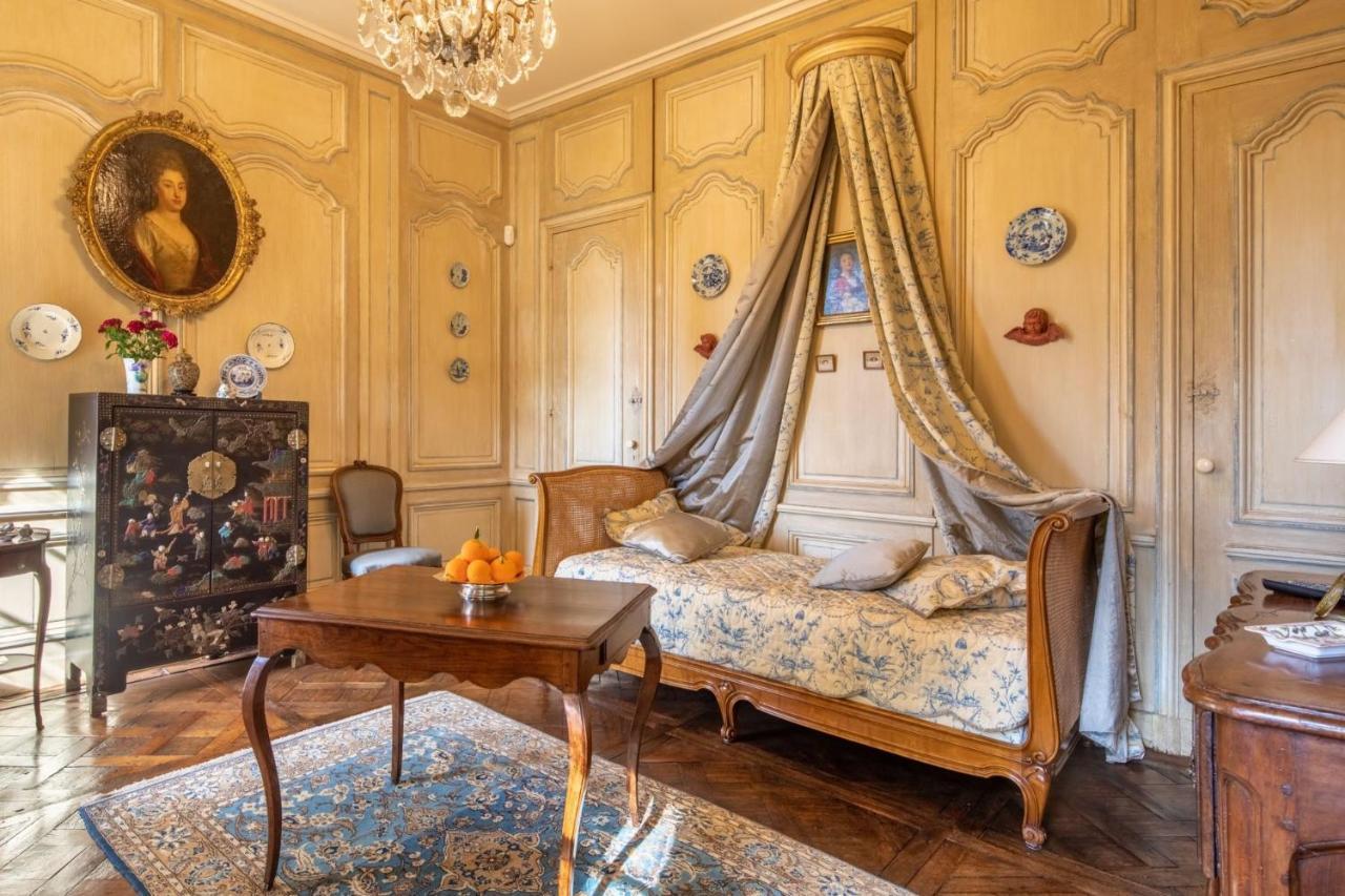 Logement D'Exception Dans Le Chateau De Lacypierre Saint-Crepin-et-Carlucet Bagian luar foto